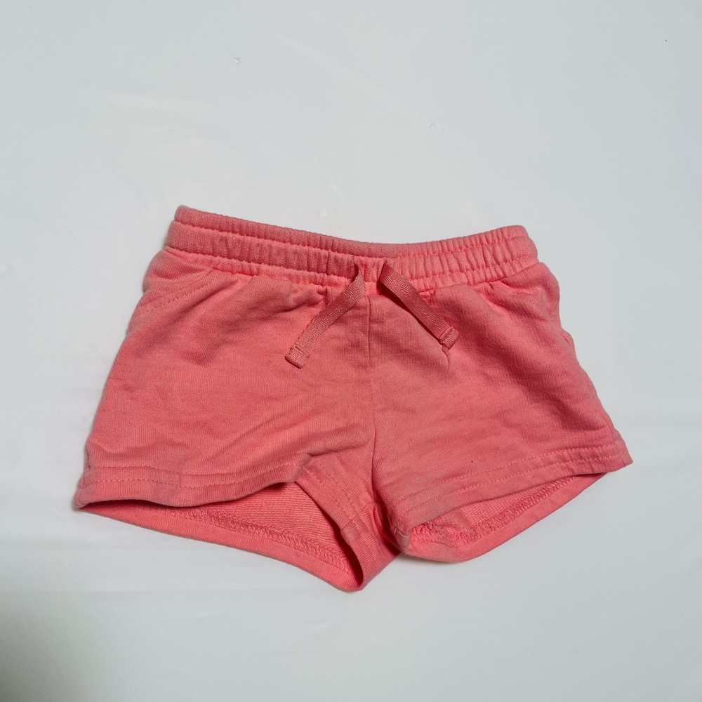 Carters shorts [infant]